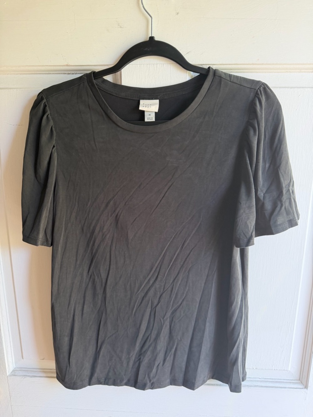 Women’s Puff Sleeve Tee - faded black